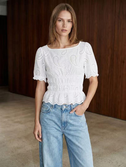 Lochspitzen Bluse Alma